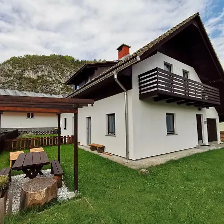 House Veliki Breg Casa de Férias Mojstrana